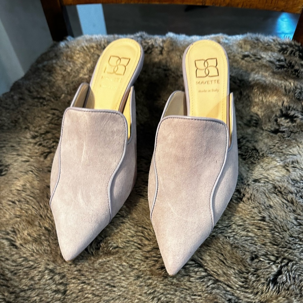 Mavette Italian Lilac Suede Designer Mule Kitten Pointy Toe Shoes, Size 39